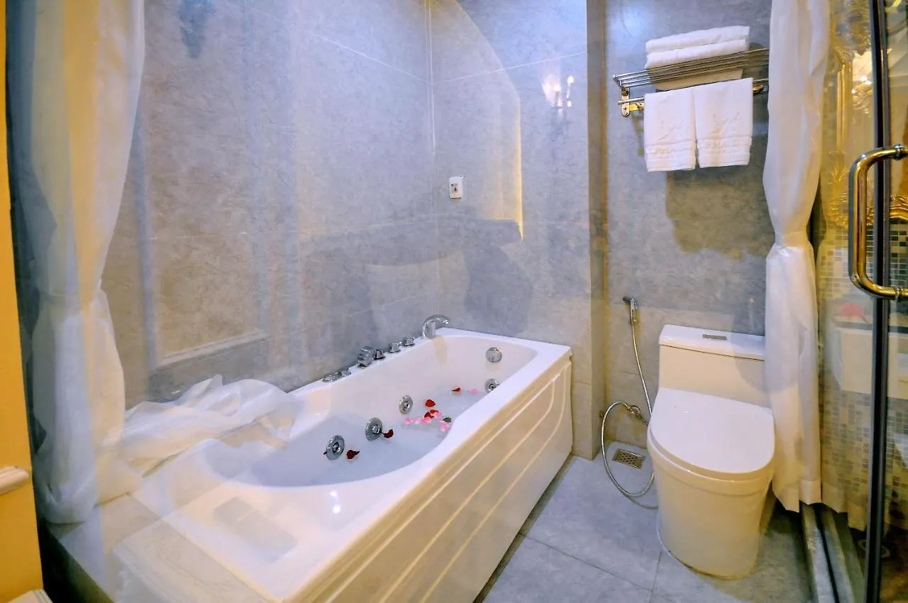 Hotel Alpha Bird Nha Trang - Rhm Asian